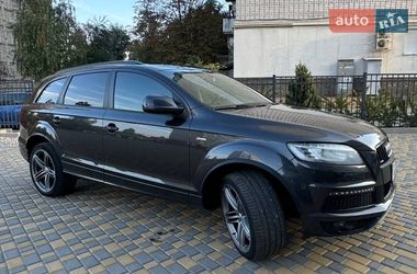 Позашляховик / Кросовер Audi Q7 2013 в Кременчуці