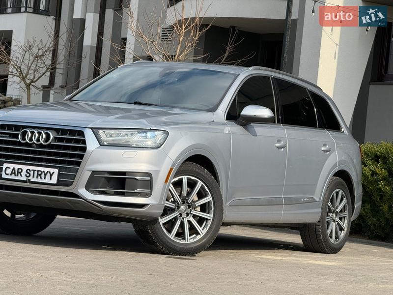 Внедорожник / Кроссовер Audi Q7 2017 в Стрые