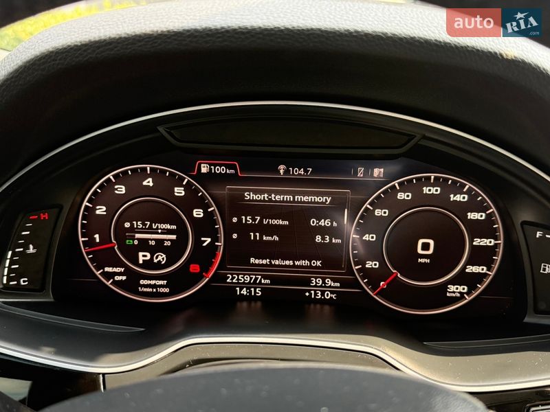 Внедорожник / Кроссовер Audi Q7 2017 в Стрые