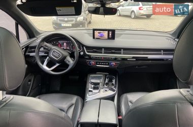 Внедорожник / Кроссовер Audi Q7 2016 в Черновцах