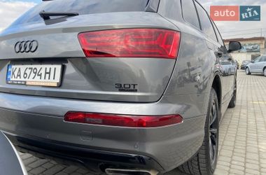 Внедорожник / Кроссовер Audi Q7 2016 в Черновцах