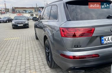 Внедорожник / Кроссовер Audi Q7 2016 в Черновцах