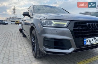 Внедорожник / Кроссовер Audi Q7 2016 в Черновцах
