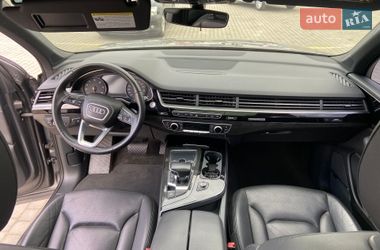 Внедорожник / Кроссовер Audi Q7 2016 в Черновцах