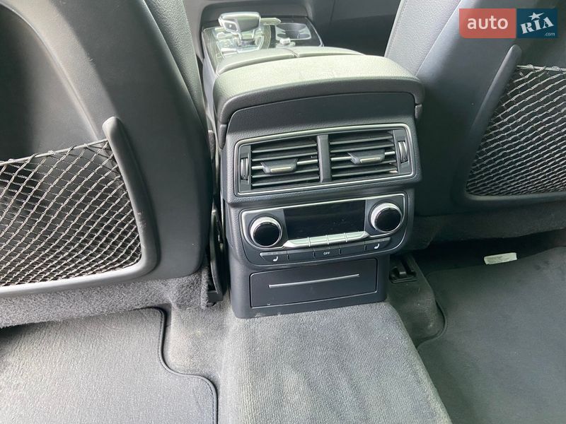 Внедорожник / Кроссовер Audi Q7 2016 в Черновцах