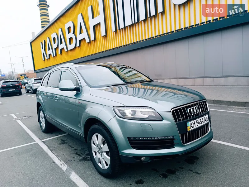 Audi Q7
