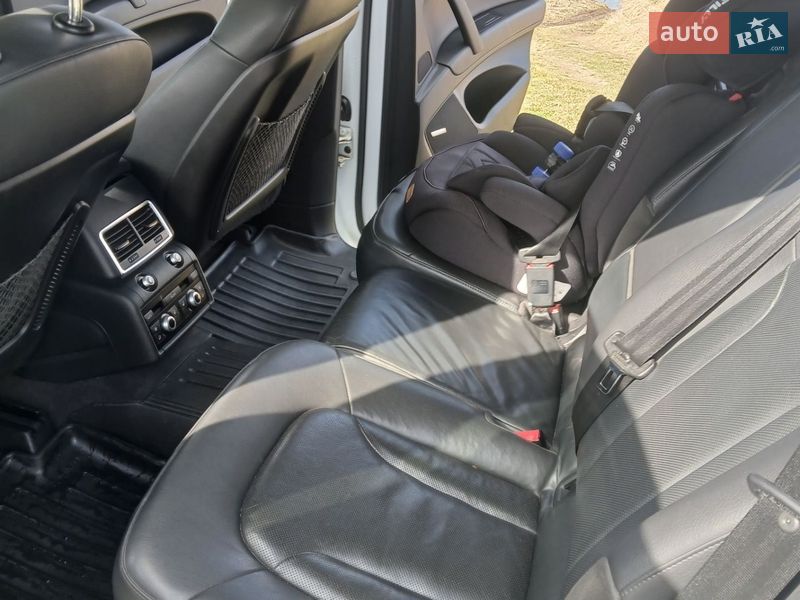 Внедорожник / Кроссовер Audi Q7 2010 в Ивано-Франковске