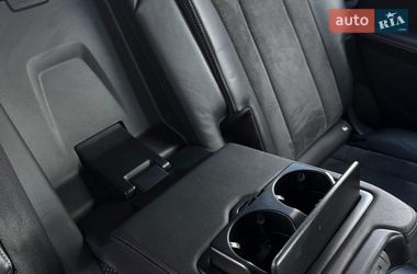 Внедорожник / Кроссовер Audi Q7 2016 в Луцке