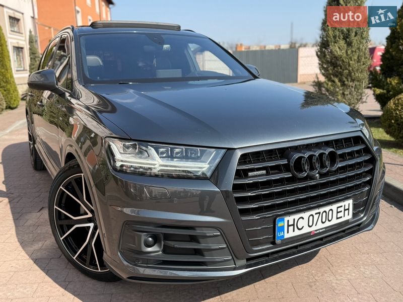 Внедорожник / Кроссовер Audi Q7 2016 в Стрые