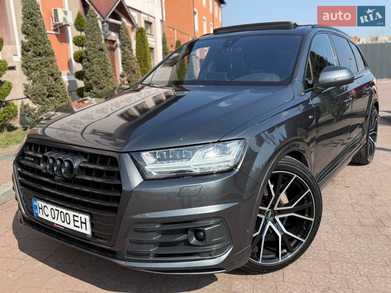 Внедорожник / Кроссовер Audi Q7 2016 в Стрые