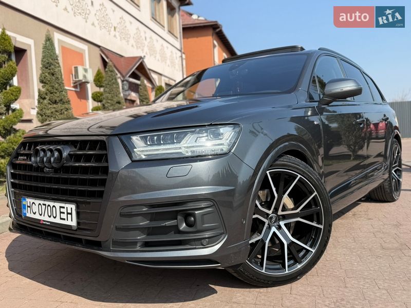 Внедорожник / Кроссовер Audi Q7 2016 в Стрые