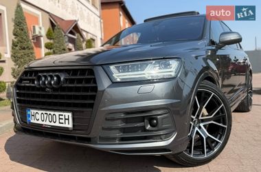 Внедорожник / Кроссовер Audi Q7 2016 в Стрые