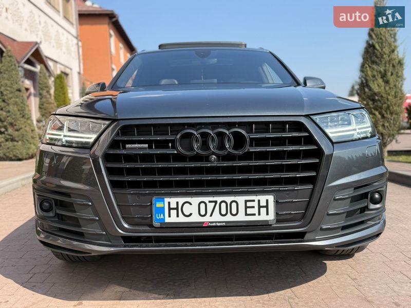 Внедорожник / Кроссовер Audi Q7 2016 в Стрые