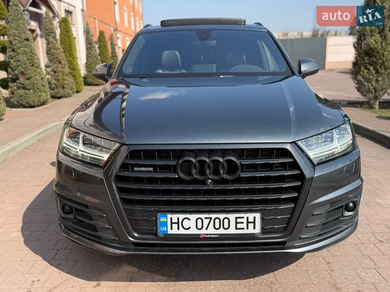 Внедорожник / Кроссовер Audi Q7 2016 в Стрые