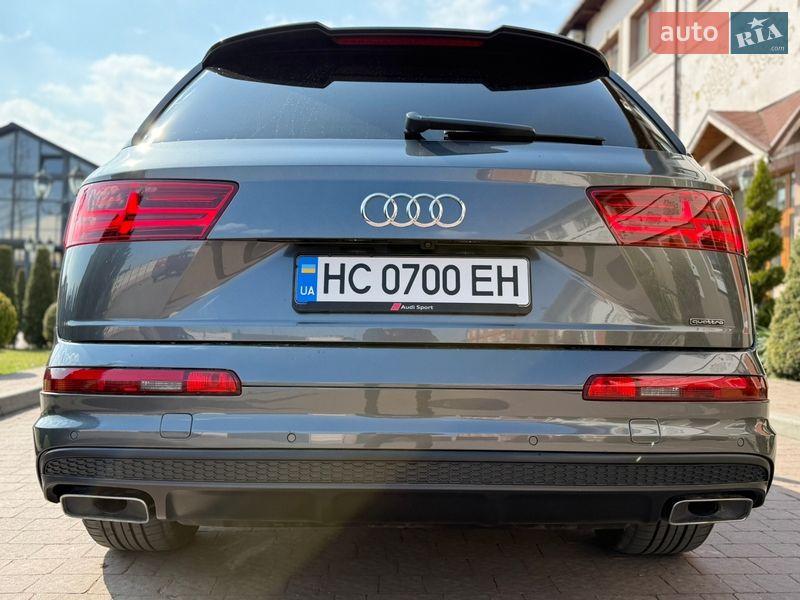 Внедорожник / Кроссовер Audi Q7 2016 в Стрые