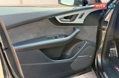 Внедорожник / Кроссовер Audi Q7 2016 в Стрые