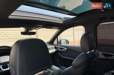 Внедорожник / Кроссовер Audi Q7 2016 в Стрые
