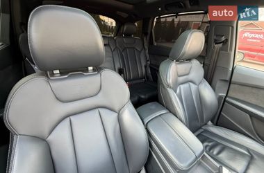 Внедорожник / Кроссовер Audi Q7 2016 в Стрые