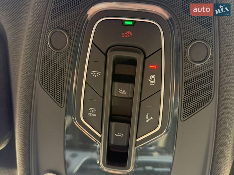 Внедорожник / Кроссовер Audi Q7 2016 в Стрые