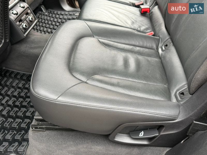 Позашляховик / Кросовер Audi Q7 2010 в Рівному