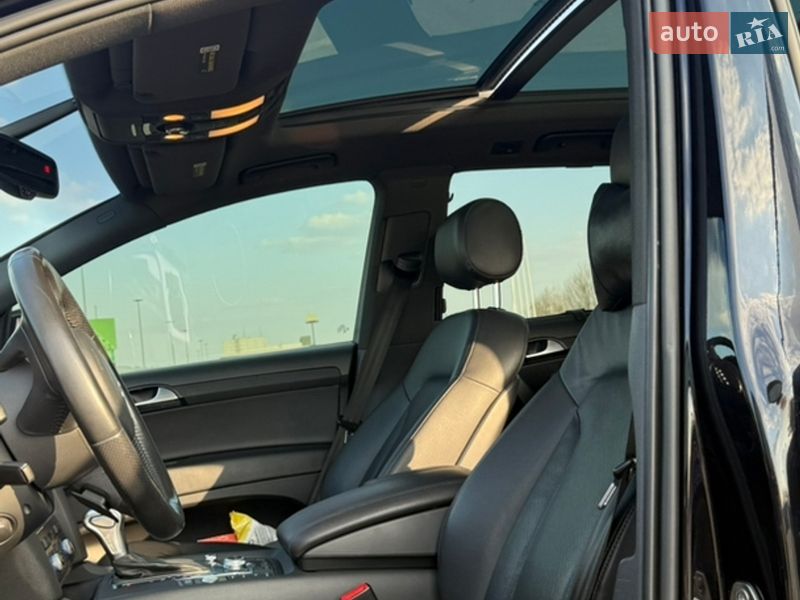 Позашляховик / Кросовер Audi Q7 2014 в Києві