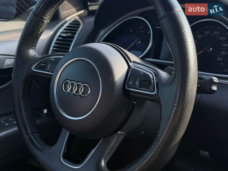 Позашляховик / Кросовер Audi Q7 2014 в Києві