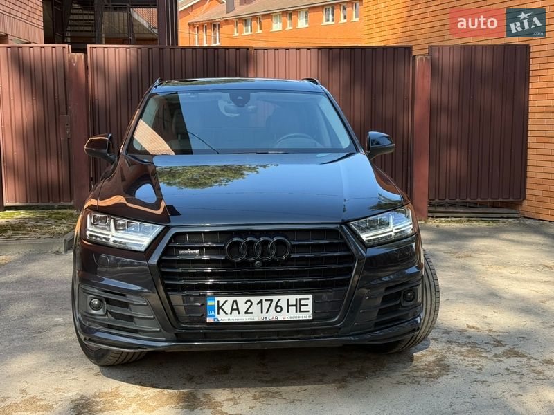 Позашляховик / Кросовер Audi Q7 2017 в Києві фото 19 Позашляховик / Кросовер Audi Q7 2017 в Києві