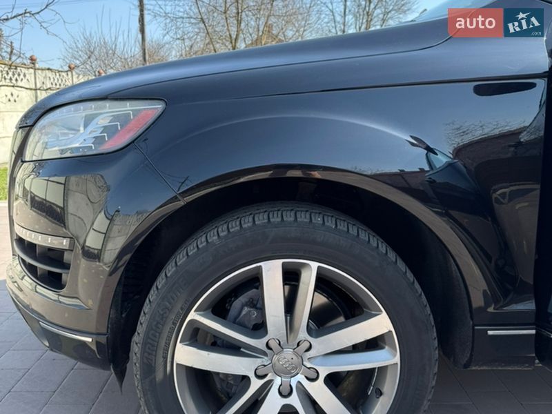 Внедорожник / Кроссовер Audi Q7 2014 в Шептицькому