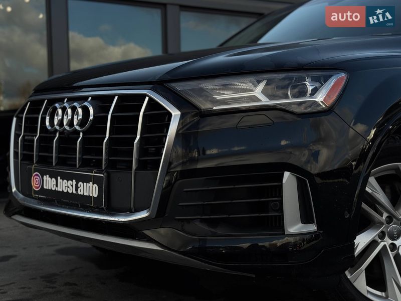 Позашляховик / Кросовер Audi Q7 2019 в Рівному