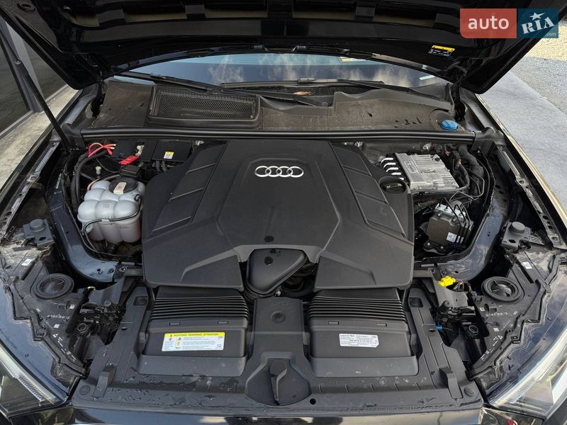 Позашляховик / Кросовер Audi Q7 2019 в Рівному
