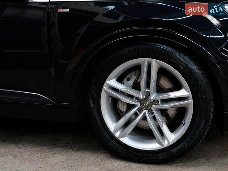 Внедорожник / Кроссовер Audi Q7 2018 в Вараше фото 7 Внедорожник / Кроссовер Audi Q7 2018 в Вараше