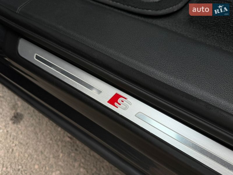Внедорожник / Кроссовер Audi Q7 2020 в Ровно