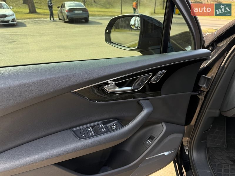 Внедорожник / Кроссовер Audi Q7 2017 в Киеве фото 18 Внедорожник / Кроссовер Audi Q7 2017 в Киеве