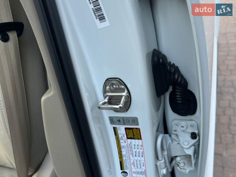 Позашляховик / Кросовер Audi Q7 2012 в Києві фото 63 Позашляховик / Кросовер Audi Q7 2012 в Києві