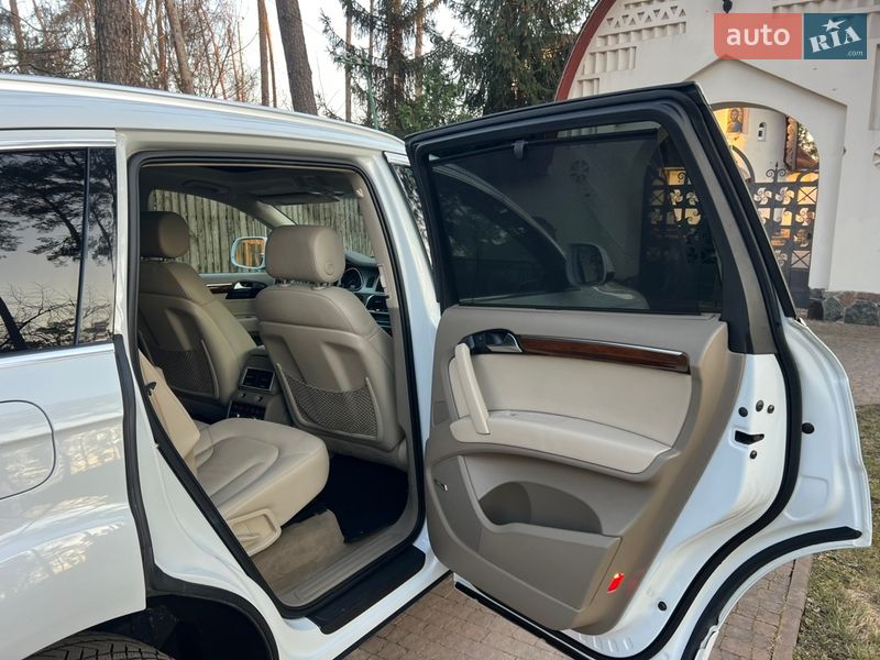 Позашляховик / Кросовер Audi Q7 2012 в Києві фото 102 Позашляховик / Кросовер Audi Q7 2012 в Києві