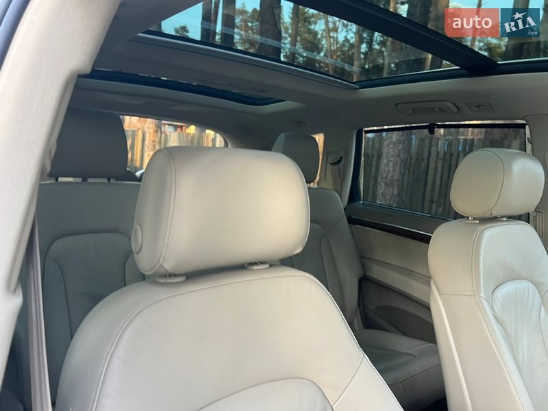 Позашляховик / Кросовер Audi Q7 2012 в Києві фото 121 Позашляховик / Кросовер Audi Q7 2012 в Києві