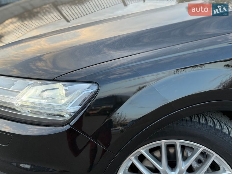 Внедорожник / Кроссовер Audi Q7 2015 в Ровно