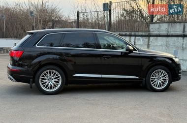 Внедорожник / Кроссовер Audi Q7 2015 в Ровно