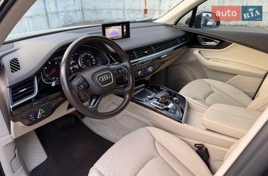 Внедорожник / Кроссовер Audi Q7 2015 в Ровно