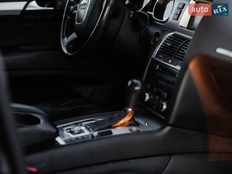 Внедорожник / Кроссовер Audi Q7 2008 в Маньковке