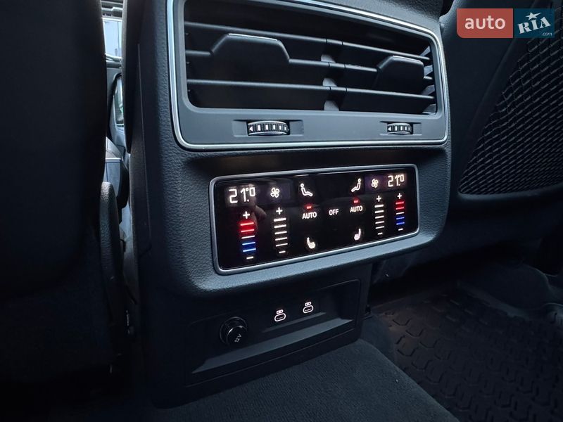 Внедорожник / Кроссовер Audi Q7 2022 в Одессе