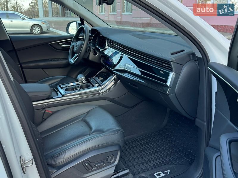 Внедорожник / Кроссовер Audi Q7 2022 в Одессе