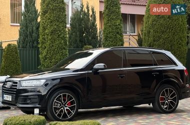 Позашляховик / Кросовер Audi Q7 2017 в Мукачевому