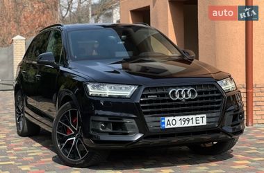 Позашляховик / Кросовер Audi Q7 2017 в Мукачевому
