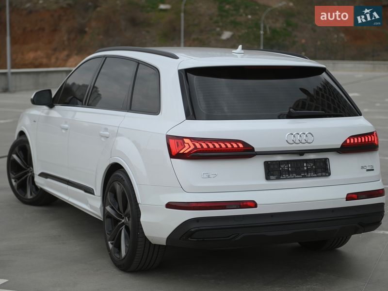 Внедорожник / Кроссовер Audi Q7 2020 в Одессе