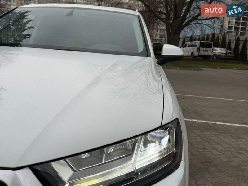 Внедорожник / Кроссовер Audi Q7 2016 в Луцке