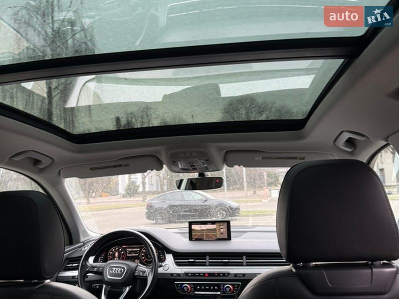 Внедорожник / Кроссовер Audi Q7 2016 в Луцке