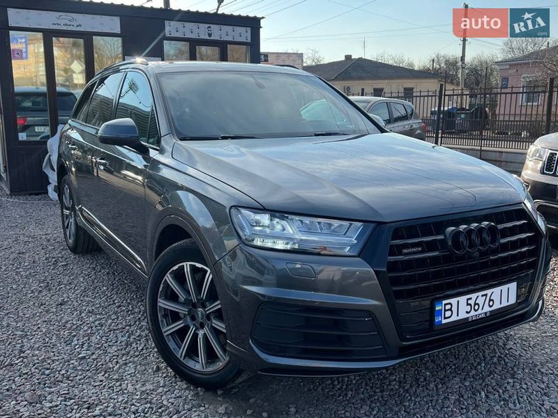 Внедорожник / Кроссовер Audi Q7 2019 в Полтаве