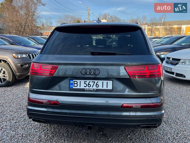 Внедорожник / Кроссовер Audi Q7 2019 в Полтаве