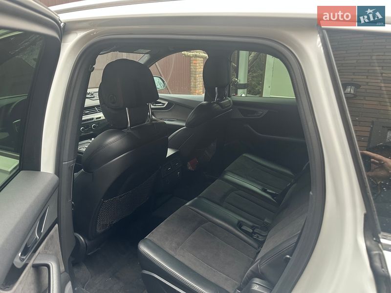 Внедорожник / Кроссовер Audi Q7 2015 в Киеве фото 7 Внедорожник / Кроссовер Audi Q7 2015 в Киеве
